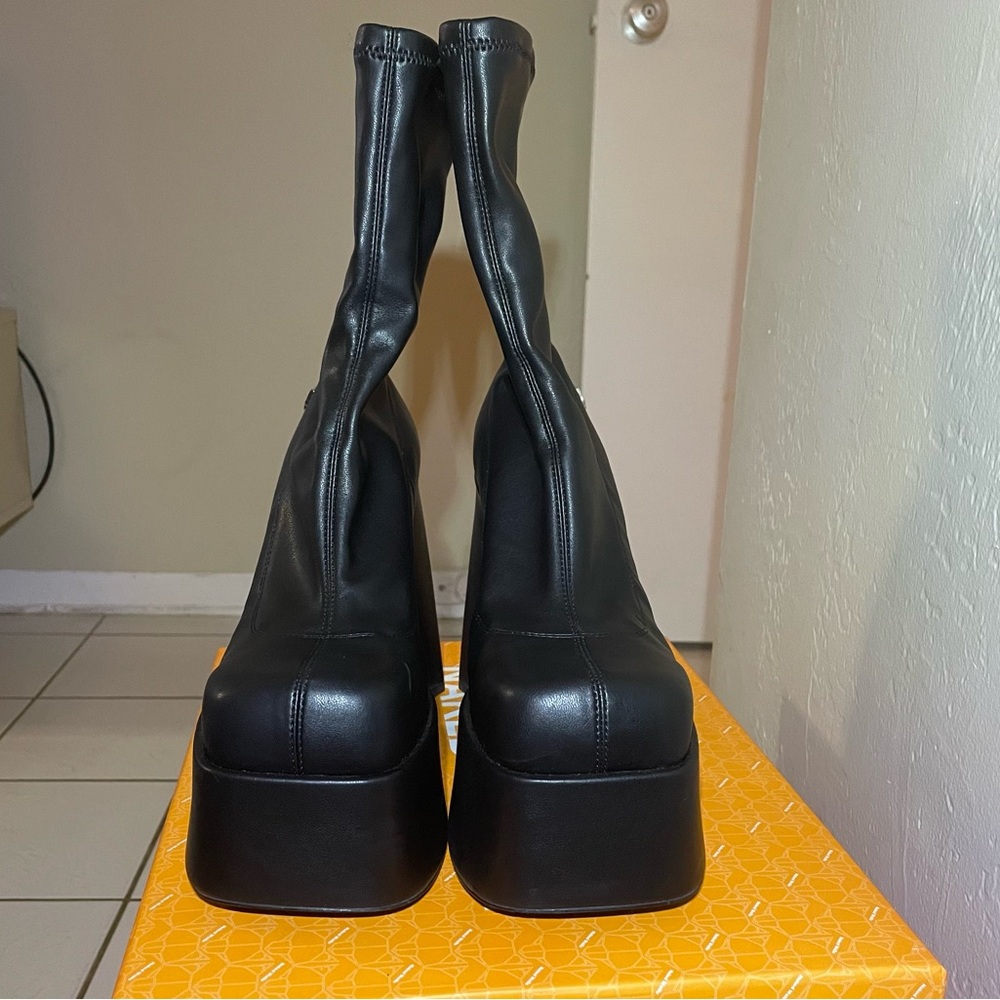 Naked Wolfe Jade Black Stretch Boots ๐ค๐ค๐ค - Picture 3 of 7